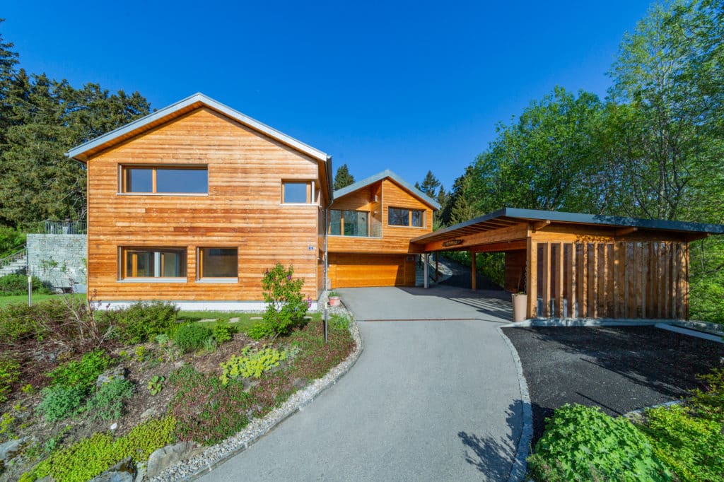 Les Paccots superbe résidence style chalet Solution Habitat